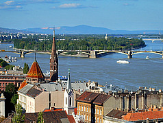  Impressionen Reiseführer  Grüne Oase der Entspannung inmitten der Donau: Die Margareteninsel