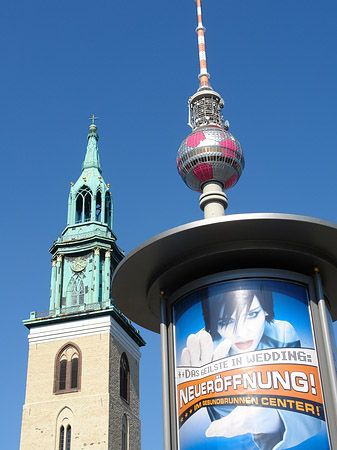 Fernsehturm und Marienkirche Fotos