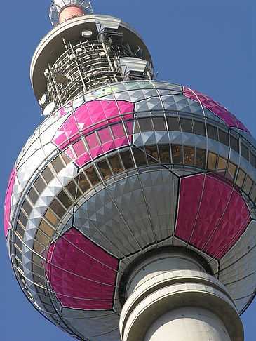 Foto Fernsehturm Nahaufnahme