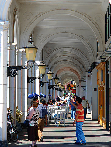 Bögen der Alster Arkaden