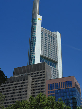 Commerzbank mit K26 Foto 