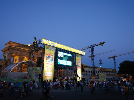 Fotos Fanfest bei Nacht