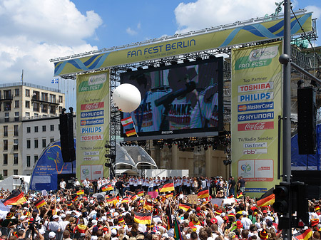 Leinwand und Fans