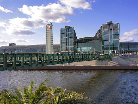 Blick auf den Hauptbahnhof Foto 