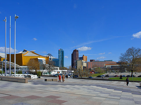 Philharmonie und Potsdamer Platz Foto 