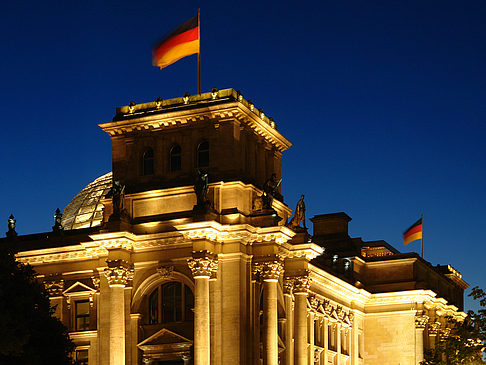 Fotos Reichstag bei Nacht