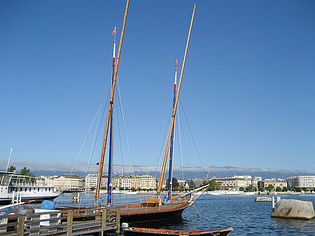 Boote im Hafen Fotos