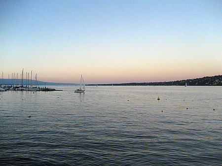Genfer See bei Nacht Fotos