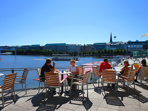 Foto Brunchterrasse auf dem Alster Pavillon