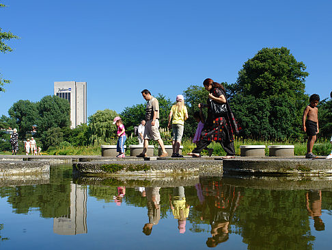 Foto Planten un Blomen - Wasserkaskaden - Hamburg