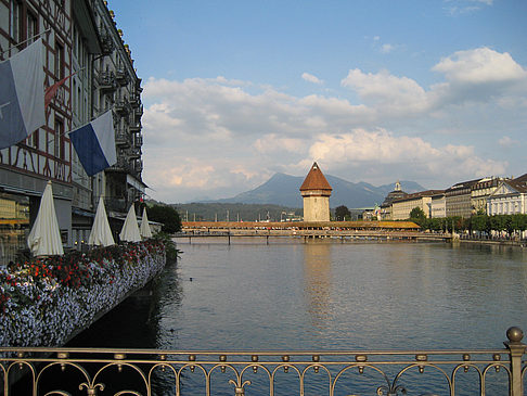 Wasserturm und Kapellbrücke Foto 