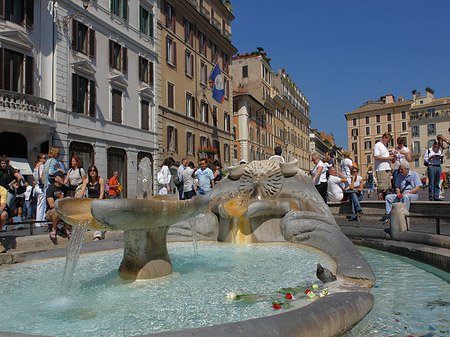 Fotos Barcaccia Brunnen | Rom
