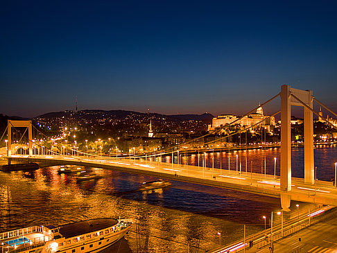 Elisabethbrücke - Ungarn (Budapest)